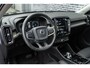 Volvo XC40 2.0 T4 Inscription | Trekhaak | Panoramadak | Achteruitrijcamera | BLIS | Cruise Control Adaptief | Elektrisch Verstelbare Voorstoelen | Navigatie | Apple Carplay | Android Auto | Keyless Entry | LED Koplampen Adaptief