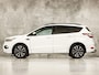 Ford Kuga 1.5 EcoBoost ST Line (PANORAMADAK, APPLE CARPLAY, GROOT NAVI, STUUR/STOELVERWARMING, CAMERA, SPORTSTOELEN, GETINT GLAS, TREKHAAK, CRUISE, NIEUWE APK, NIEUWSTAAT)
