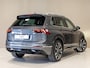 Volkswagen Tiguan 1.5 TSI ACT R-Line / 150pk / Panorama dak / Trekhaak / Achteruitrij camera / NAP / Dealer onderhouden /