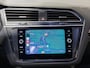 Volkswagen Tiguan 1.5 TSI ACT R-Line / 150pk / Panorama dak / Trekhaak / Achteruitrij camera / NAP / Dealer onderhouden /