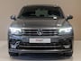 Volkswagen Tiguan 1.5 TSI ACT R-Line / 150pk / Panorama dak / Trekhaak / Achteruitrij camera / NAP / Dealer onderhouden /