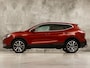 Nissan Qashqai 1.2 Tekna Automaat (PANORAMADAK, NAVIGATIE, LEDER, 360 CAMERA, STOELVERWARMING, SPORTSTOELEN, GETINT GLAS, TREKHAAK, CRUISE, NIEUWSTAAT)