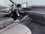 Peugeot 2008 136pk Hybrid Style Automaat | AppleCarPlay/Android | Climate control | Cruise control | Parkeersensoren