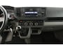 Volkswagen Crafter 2.0 TDI L3H2 140PK | Airco | Camera | 3 Zits | Trekhaak | Carplay | Elektrpakket