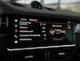 Porsche Cayenne 3.0 E-Hybrid Platinum Edition | SPORTDESIGN | SPORTCHRONO | MOONLIGHTBLUE | ELEKTR. TREKHAAK | SOFTCLOSE | ADAPTIVE CRUISE CONTROL | HEAD-UP | BOSE | 22 INCH | PASM LUCHTVERING | PANORAMA/SCHUIF-KANTELDAK | 18-WEG STOELEN |