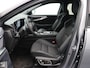 Renault Austral 1.2 E-Tech full hybrid 200 iconic esprit Alpine | Voorstoelen/stuurwiel verwarming| Elektrische verstelbare voorstoelen | Climate control | Dodehoek detectie |