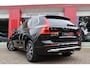 Volvo XC60 2.0 T6 Plug-in hybrid AWD Inscription | Origineel NL | Panoramadak | Trekhaak | Rijklaar | Camera | ACC |