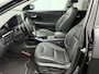 Kia Niro EV e-Niro ExecutiveLine 64 kWh | SoH 95% | Schuif/Kanteldak | Leer | Elektr. Stoelen + Geheugen | Navigatie