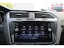 Volkswagen Tiguan 1.4 TSI eHybrid 245PK! R-Line Pano/Virtual/20"/Elek. Trekhaak "RIJKLAARPRIJS"