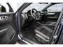 Volvo EX40 Single Motor Ext. Range Ultra Bl. Ed. Eur. 82 kWh | Europa | Harman Kardon audio | 20" | Schuif-/Kanteldak | Getint Glas | Elektrische Stoelverstelling | Nubuck Bekleding | Adaptieve Cruise Control | BLIS |
