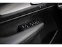 Volvo EX40 Single Motor Ext. Range Ultra Bl. Ed. Eur. 82 kWh | Europa | Harman Kardon audio | 20" | Schuif-/Kanteldak | Getint Glas | Elektrische Stoelverstelling | Nubuck Bekleding | Adaptieve Cruise Control | BLIS |