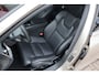 Volvo V60 2.0 T6 Plug-in hybrid AWD Plus Bright | Long Range | SoH 97% | Panoramadak | Harman/Kardon | Origineel NL | Trekhaak |
