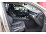 Volvo V60 2.0 T6 Plug-in hybrid AWD Plus Bright | Long Range | SoH 97% | Panoramadak | Harman/Kardon | Origineel NL | Trekhaak |