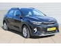 Kia Stonic 1.0 T-GDi MHEV DynamicLine LICHT METALEN VELGEN. NAVIGATIE, ACHTERUITRIJCAMERA