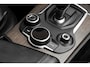 Alfa Romeo Stelvio 2.0 T AWD Veloce 280 PK Aut. Pano Stoel/Stuurverw. Camera Keyless 20''