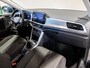 Volkswagen T-Roc 1.0 TSI Life Business / 110pk / Trekhaak / Stoelverwarming / NAP / Dealer onderhouden /