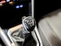 Volkswagen T-Roc 1.0 TSI Life Business / 110pk / Trekhaak / Stoelverwarming / NAP / Dealer onderhouden /