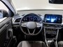 Volkswagen T-Roc 1.0 TSI Life Business / 110pk / Trekhaak / Stoelverwarming / NAP / Dealer onderhouden /