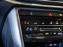 Volkswagen T-Roc 1.0 TSI Life Business / 110pk / Trekhaak / Stoelverwarming / NAP / Dealer onderhouden /