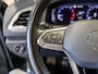 Volkswagen T-Roc 1.0 TSI Life Business / 110pk / Trekhaak / Stoelverwarming / NAP / Dealer onderhouden /