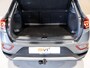 Volkswagen T-Roc 1.0 TSI Life Business / 110pk / Trekhaak / Stoelverwarming / NAP / Dealer onderhouden /