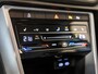Volkswagen T-Roc 1.0 TSI Life Business / 110pk / Trekhaak / Stoelverwarming / NAP / Dealer onderhouden /
