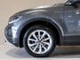 Volkswagen T-Roc 1.0 TSI Life Business / 110pk / Trekhaak / Stoelverwarming / NAP / Dealer onderhouden /