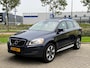 Volvo XC60 2.4 D5 215pk Automaat AWD Summum / 5-Cil / 2e Eigenaar / Dealeronderhouden / Niveauregeling /  Panoramadak / Adapt. Cruise / BLIS / Stoelverwarming / Lane Keeping Aid / Elektr. Bestuurdersstoel / Blond Leder / Xenon / 19'' /
