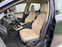 Volvo XC60 2.4 D5 215pk Automaat AWD Summum / 5-Cil / 2e Eigenaar / Dealeronderhouden / Niveauregeling /  Panoramadak / Adapt. Cruise / BLIS / Stoelverwarming / Lane Keeping Aid / Elektr. Bestuurdersstoel / Blond Leder / Xenon / 19'' /