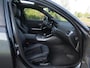 BMW 3-Serie 318i Business Edition | M-Pakket | Panoramadak | Trekhaak | Camera | Sfeerverlichting | Sportstoelen | NL-Auto |