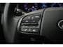 Hyundai i10 Cross 1.0 Comfort NL-auto [ Trekhaak Carplay Airco Cruise Control ]