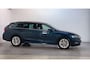 Skoda Octavia Combi 1.0 TSI Business Edition Plus Camera Sfeerverlichting Navigatie Trekhaak