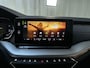 Skoda Octavia Combi 1.0 TSI Business Edition Plus Camera Sfeerverlichting Navigatie Trekhaak