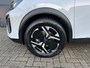 Peugeot 2008 1.2 Hybrid 145 PK Allure | NETTO DEAL | Automaat Hybride | BOUWJAAR 6-2026 DEMO MET €10.000 VOORDEEL | 360 Graden Camera | Dode Hoek Detectie | Parkeersensoren V+A | Hoge Zitpositie | Climate Control | Stoelverwarming | Navigatie via Telefoon | Dakrails | Cruise Control | Apple Carplay & Android Auto draadloos | LED Verlichting | 17" Lichtmetalen Velgen |