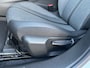 Peugeot 2008 1.2 Hybrid 145 PK Allure | NETTO DEAL | Automaat Hybride | BOUWJAAR 6-2026 DEMO MET €10.000 VOORDEEL | 360 Graden Camera | Dode Hoek Detectie | Parkeersensoren V+A | Hoge Zitpositie | Climate Control | Stoelverwarming | Navigatie via Telefoon | Dakrails | Cruise Control | Apple Carplay & Android Auto draadloos | LED Verlichting | 17" Lichtmetalen Velgen |