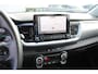 Kia Stonic 1.0 T-GDi MHEV DynamicLine NAVIGATIE, ACHTERUITRIJCAMERA, LICHT METALEN VELGEN