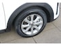 Kia Stonic 1.0 T-GDi MHEV DynamicLine NAVIGATIE, ACHTERUITRIJCAMERA, LICHT METALEN VELGEN