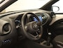 Toyota Aygo X 1.0 VVT-i MT Play - ORIGINEEL NEDERLANDSE AUTO - ACHTERUITRIJCAMERA - AIRCO -  APPLE CARPLAY/ANDROID AUTO - CRUISE CONTROL ADAPTIEF - GROOTLICHT ASSISTANT - BLUETOOTH TELEFOONVOORBEREIDING - VOLLEDIG HOMMEL ONDERHOUDEN