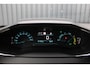Peugeot e-2008 EV Style 50 kWh Carplay | Navigatie | Camera | All Seasons
