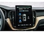 Volvo XC60 2.0 T6 Plug-in hybrid AWD Ultra Dark | SOH:100% | Trekhaak | Luchtvering | 360° Camera | Harman/Kardon | Power Seats | Memory | Adaptieve Cruise | Panoramadak | Head-up Display | Keyless entry/start |