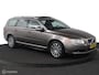Volvo V70 1.6 T4 Limited Edition LEDER / STOELVERW. / DAKJE / TR.HAAK / NAVI / CLIMA / CRUISE