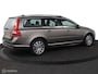 Volvo V70 1.6 T4 Limited Edition LEDER / STOELVERW. / DAKJE / TR.HAAK / NAVI / CLIMA / CRUISE