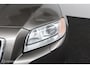 Volvo V70 1.6 T4 Limited Edition LEDER / STOELVERW. / DAKJE / TR.HAAK / NAVI / CLIMA / CRUISE