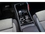 Volvo XC40 2.0 B4 Plus Dark | Trekhaak | Harman Kardon Audio | Achteruitrijcamera | Parkeersensoren | Keyless Entry | Elektrische Achterklep | Elektrisch Verstelbare Voorstoelen | Stoelverwarming | Google Navigatie | Apple Carplay | Android Auto |