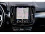 Volvo XC40 2.0 B4 Plus Dark | Trekhaak | Harman Kardon Audio | Achteruitrijcamera | Parkeersensoren | Keyless Entry | Elektrische Achterklep | Elektrisch Verstelbare Voorstoelen | Stoelverwarming | Google Navigatie | Apple Carplay | Android Auto |