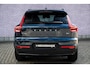 Volvo XC40 2.0 B4 Plus Dark | Trekhaak | Harman Kardon Audio | Achteruitrijcamera | Parkeersensoren | Keyless Entry | Elektrische Achterklep | Elektrisch Verstelbare Voorstoelen | Stoelverwarming | Google Navigatie | Apple Carplay | Android Auto |