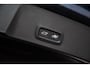 Volvo XC40 2.0 B4 Plus Dark | Trekhaak | Harman Kardon Audio | Achteruitrijcamera | Parkeersensoren | Keyless Entry | Elektrische Achterklep | Elektrisch Verstelbare Voorstoelen | Stoelverwarming | Google Navigatie | Apple Carplay | Android Auto |