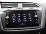 Volkswagen Tiguan 1.4 TSI eHybrid Elegance 245PK DSG Trekhaak, Koplamp Matrix LED Verlichting, Stoelverwarming, Achteruitrijcamera, Side Assist, 19" LM Velgen, Elektr. Achterklep