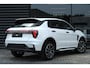 Lynk & Co 01 276PK Core | Achteruitrijcamera | LED Koplampen | Adaptieve Cruise Control | Stoelverwarming | Apple Carplay/Android Auto | Navigatie | Climate Control