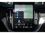 Volvo XC60 T8 406pk AWD Ultra Bright Executive Edition | Trekhaak | Climate
